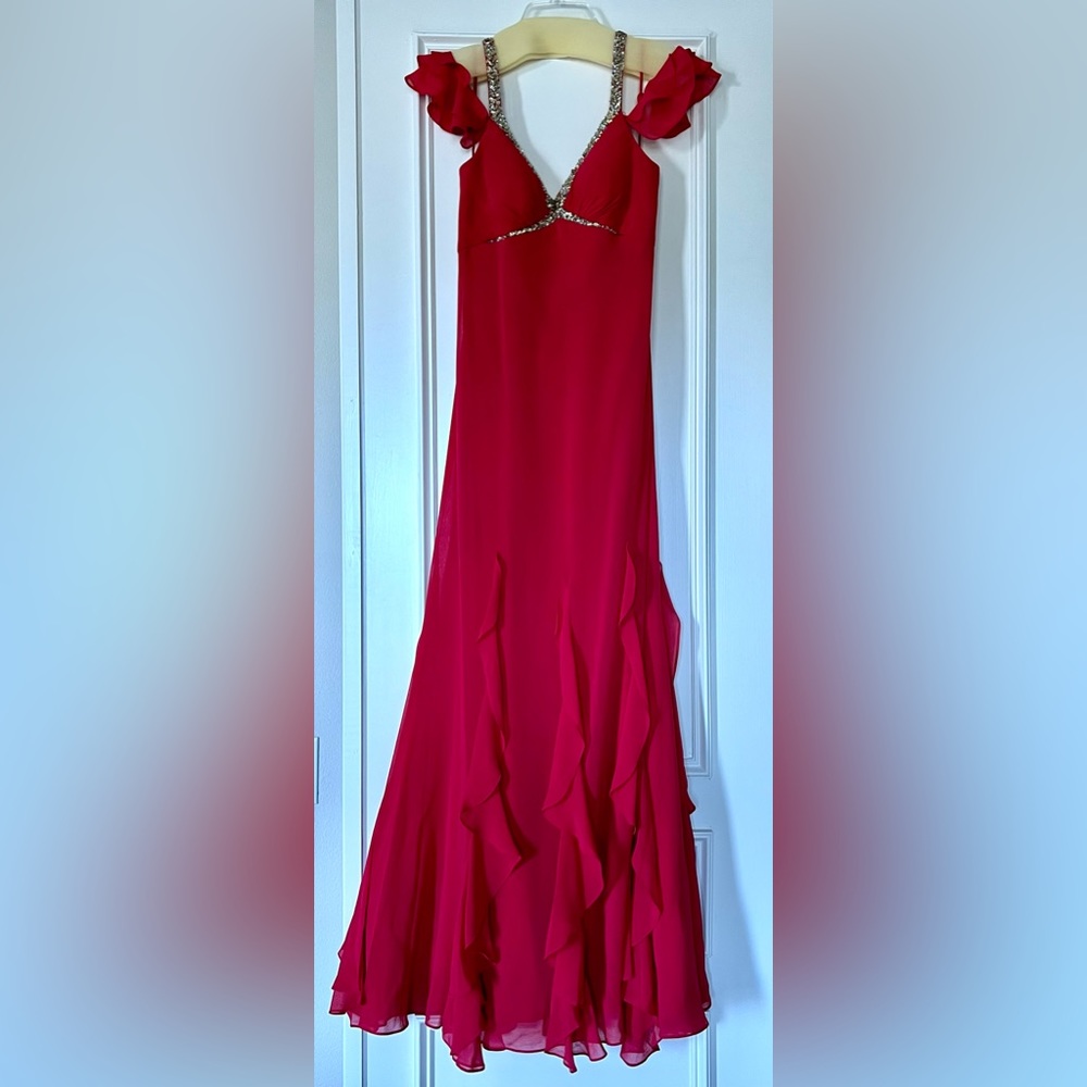 Faviana Womens Red Dress Cross Back Evening Gown SIZE 12 Off Shoulder Sleeve